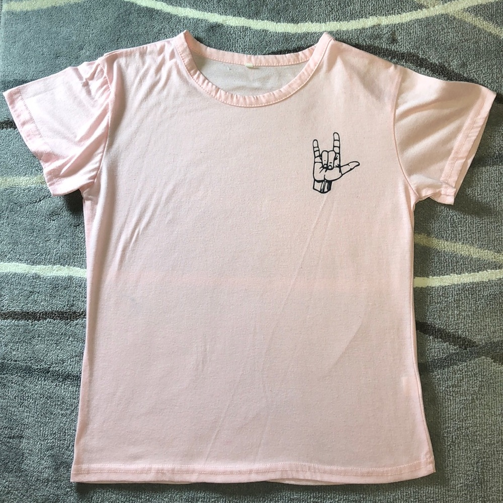 Small Women’s rock ‘n roll salute T-Shirt